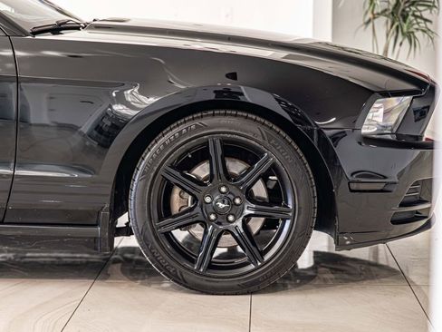 Used 2014 Ford Mustang Premium w/ V6 Performance Package image 9