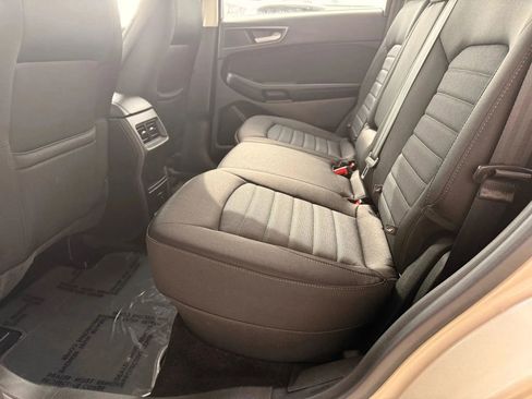 Used 2017 Ford Edge SE AWD/4WD image 19