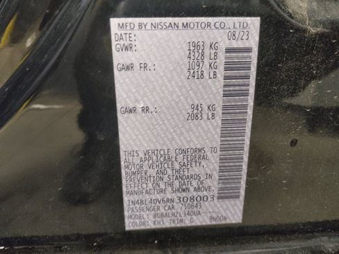 Used 2024 Nissan Altima 2.5 SV image 33