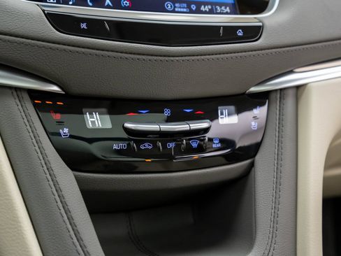 New 2026 Cadillac XT5 Premium Luxury w/ Driver Assist Package AWD/4WD image 28