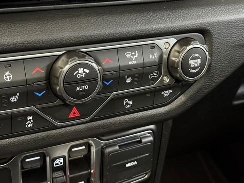 New 2025 Jeep Wrangler Sport S image 19