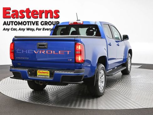 Used 2022 Chevrolet Colorado LT RWD image 5