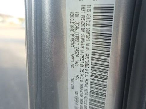 Used 2020 Jeep Compass Latitude image 8