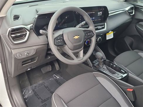 New 2026 Chevrolet TrailBlazer LT w/ Driver Confidence Package image 21