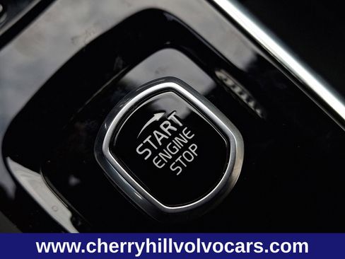 New 2026 Volvo XC60 B5 Plus w/ Protection Package Premier image 14