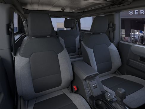 New 2026 Ford Bronco 2-Door w/ Sasquatch Package AWD/4WD image 10