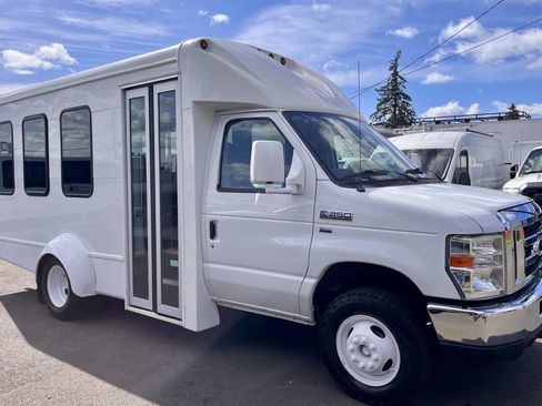 Used 2013 Ford E-350 and Econoline 350 Super Duty w/ Shuttle Bus Prep Pkg image 1