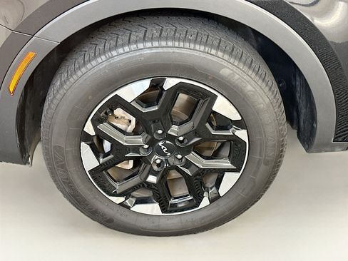 Used 2024 Kia Sorento S AWD/4WD image 35