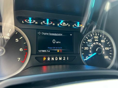 Used 2016 Ford F150 XLT w/ Equipment Group 302A Luxury AWD/4WD image 13