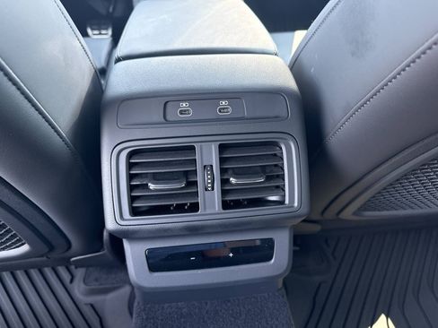 Used 2025 Audi SQ5 Premium Plus AWD/4WD image 15