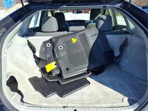 Used 2012 Toyota Prius Two image 8