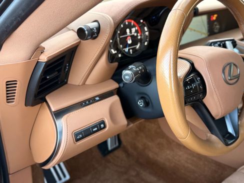 Used 2018 Lexus LC 500 Coupe image 33