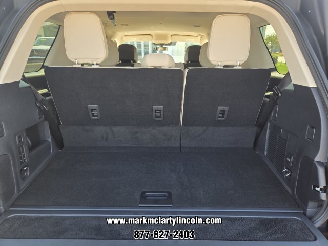 New 2027 Lincoln Navigator Premiere AWD/4WD image 13