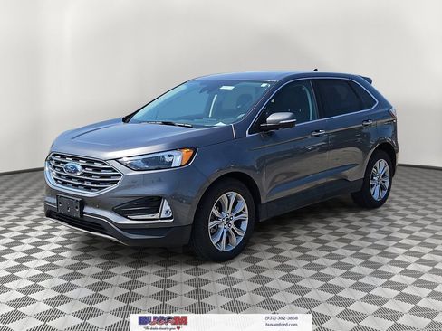 Used 2024 Ford Edge Titanium AWD/4WD image 2