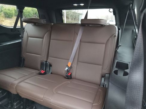 Used 2021 Chevrolet Suburban High Country w/ Max Trailering Package AWD/4WD image 25