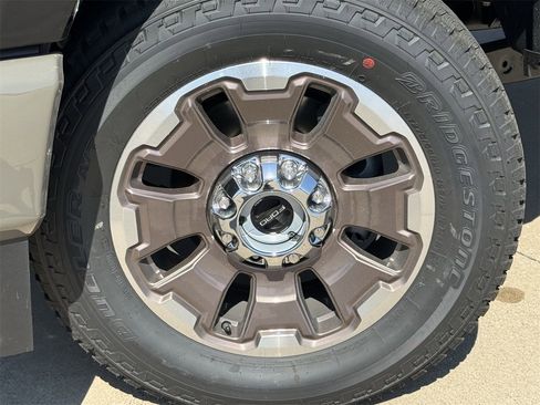 New 2026 Ford F350 King Ranch w/ FX4 Off-Road Package image 30