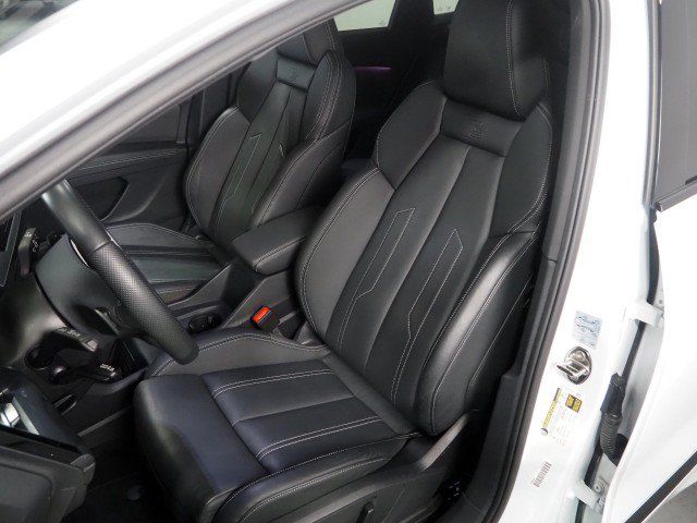 Used 2024 Audi Q4 e-tron quattro Prestige Sportback AWD/4WD image 14