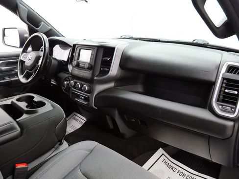 Used 2021 RAM 1500 Big Horn AWD/4WD image 16