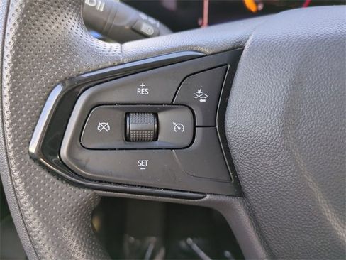 Certified 2025 Chevrolet Trax LT image 27