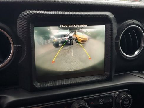 Used 2022 Jeep Wrangler Unlimited Sahara w/ Safety Group image 24