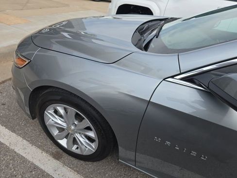 Used 2025 Chevrolet Malibu LT image 14