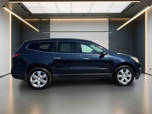 Used 2015 Chevrolet Traverse LTZ FWD image 7