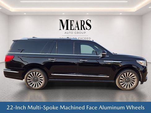 Used 2019 Lincoln Navigator L Reserve w/ Cargo Package AWD/4WD image 7