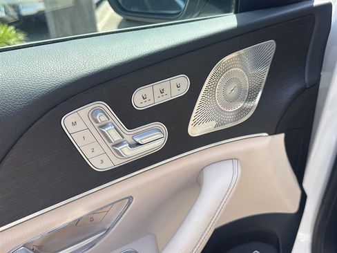Used 2024 Mercedes-Benz GLE 450 4MATIC image 6