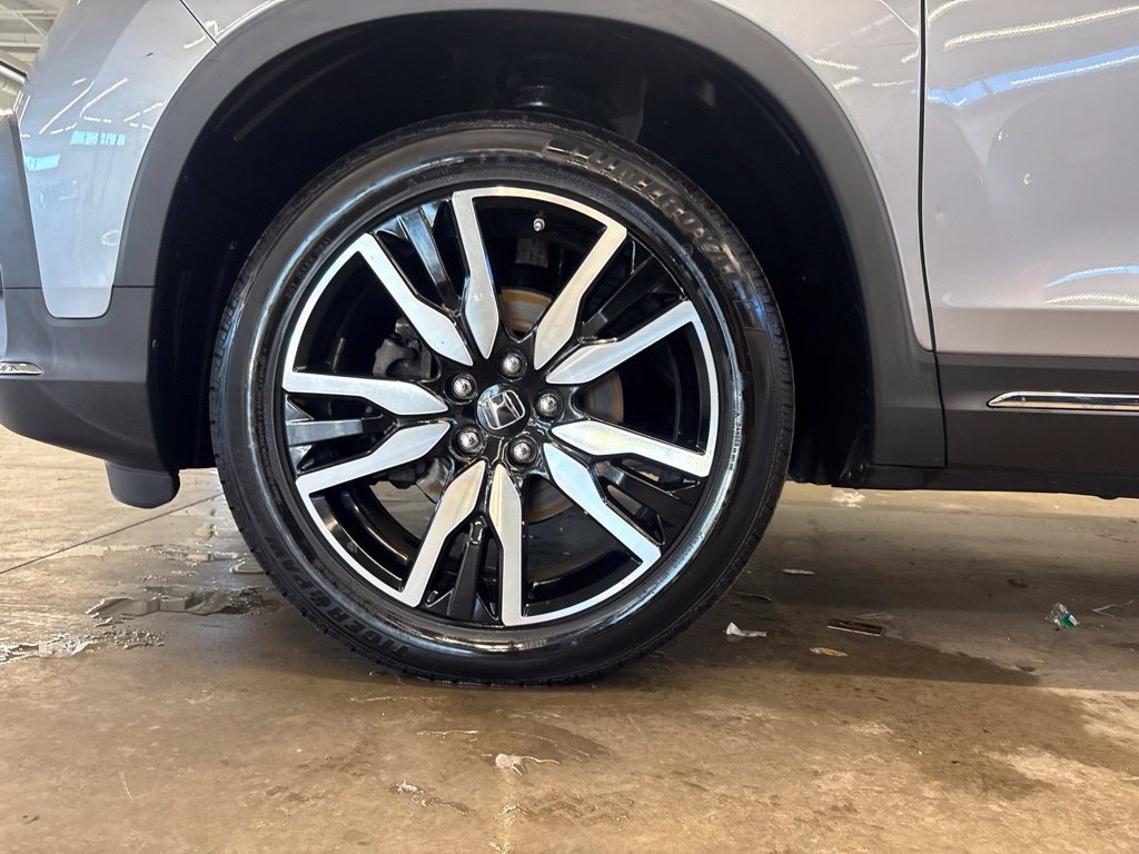 Used 2020 Honda Pilot Touring image 30