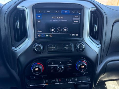 Used 2020 Chevrolet Silverado 1500 LT w/ Fleet Comfort Package image 35