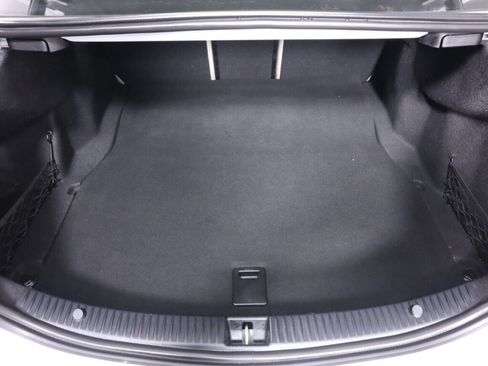 Used 2017 Mercedes-Benz C 300 4MATIC Sedan image 35