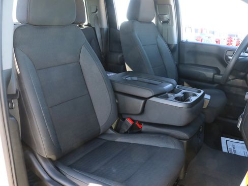 New 2026 Chevrolet Silverado 1500 Custom image 32