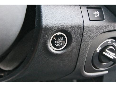 New 2025 Nissan Frontier PRO-4X w/ Interior Protection Package image 19