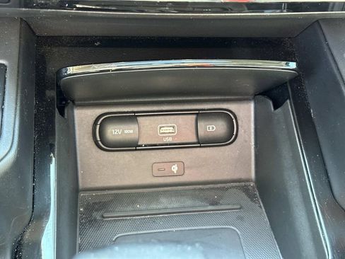 Used 2022 Kia Telluride SX w/ Towing Package AWD/4WD image 15