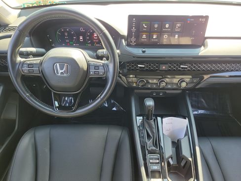 Certified 2024 Honda Accord EX-L image 11