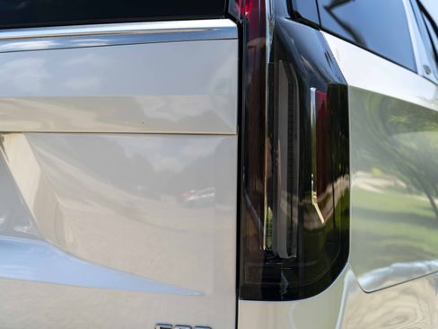 Used 2024 Cadillac Escalade Premium Luxury Platinum w/ LPO, Floor Liner Package AWD/4WD image 14