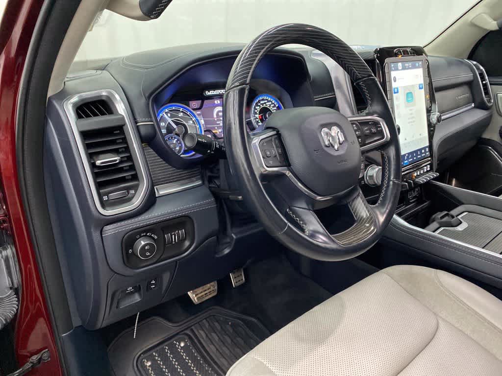 Used 2022 RAM 1500 Limited AWD/4WD image 2