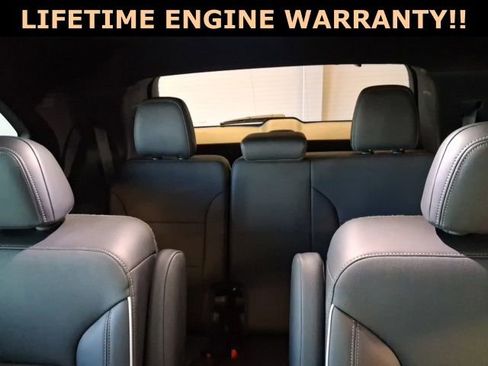 Used 2025 Buick Enclave Preferred image 25