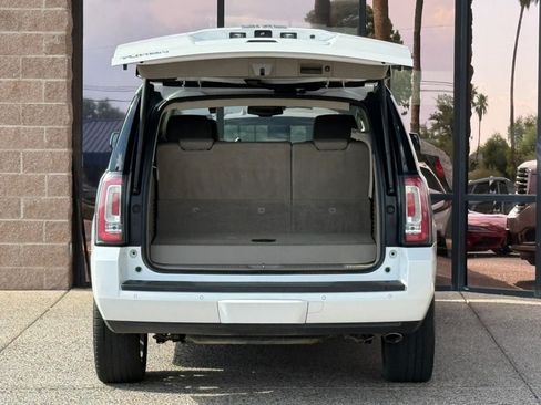 Used 2017 GMC Yukon SLT w/ Premium Edition AWD/4WD image 30