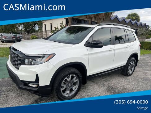 Used 2023 Honda Passport TrailSport image 1