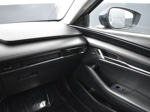 Used 2020 MAZDA MAZDA3 AWD Sedan w/ Premium Package image 16