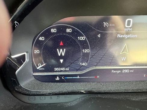 Used 2023 GMC Yukon Denali image 33