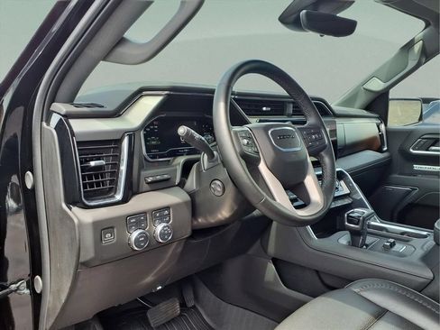 Certified 2025 GMC Sierra 1500 Denali w/ Denali Reserve Package AWD/4WD image 10