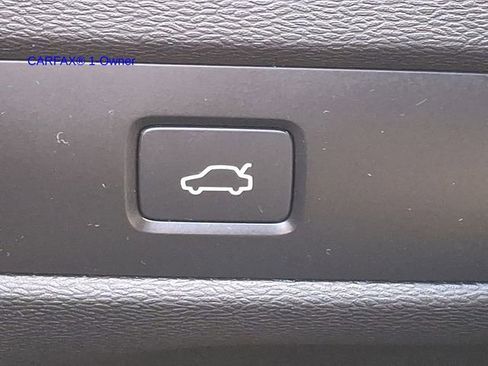 Certified 2023 Volvo XC60 B5 Plus w/ Climate Package image 26