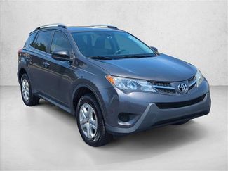 Used 2014 Toyota RAV4 LE FWD video 3