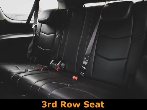 Used 2016 Cadillac Escalade ESV Luxury image 25