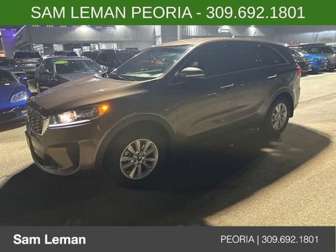 Used 2019 Kia Sorento LX image 1