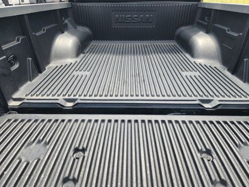 Used 2019 Nissan Frontier Desert Runner RWD image 22