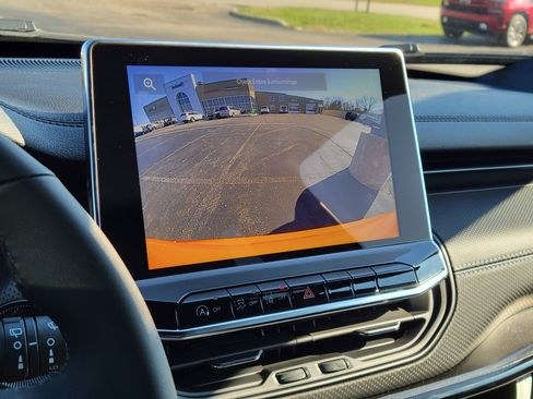 New 2026 Jeep Compass Latitude image 14