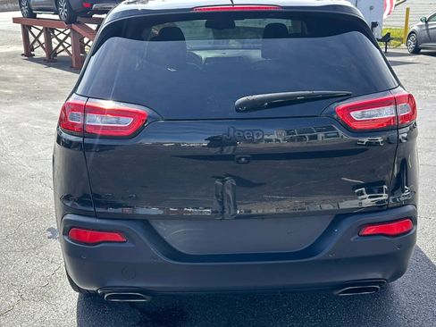 Used 2018 Jeep Cherokee Limited w/ High Altitude Package image 6